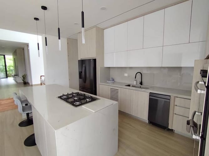 Casa de 6 alcobas en arriendo en Pance, Cali, 460 m² · foto 9 de 24