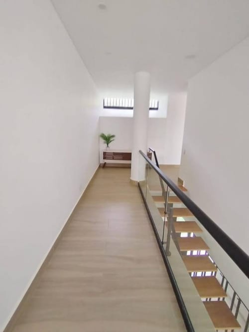 Casa de 6 alcobas en arriendo en Pance, Cali, 460 m² · foto 17 de 24