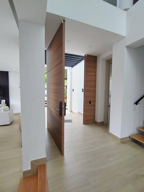 Casa de 6 alcobas en venta en Pance, Cali, 460 m² · foto 3 de 24