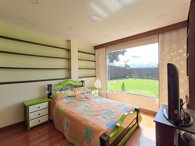 Casa de 3 alcobas en venta en Siberia, Cota, 232 m² · foto 16 de 24