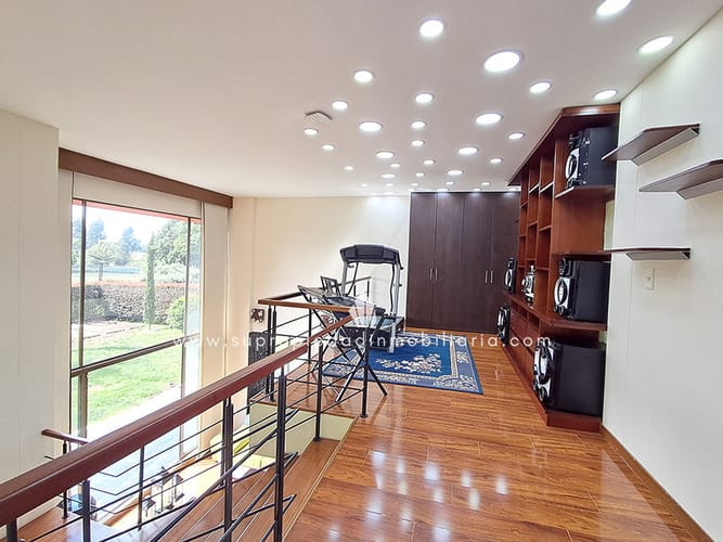 Casa de 3 alcobas en venta en Siberia, Cota, 232 m² · foto 18 de 24
