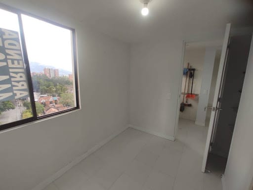 Apartaestudio en arriendo en San Lucas, Medellín, 120 m² · foto 17 de 17