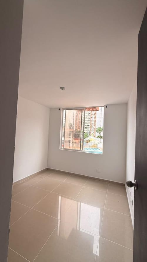 Apartamento de 4 alcobas en venta en Miramar, Barranquilla, 100 m² · foto 8 de 13