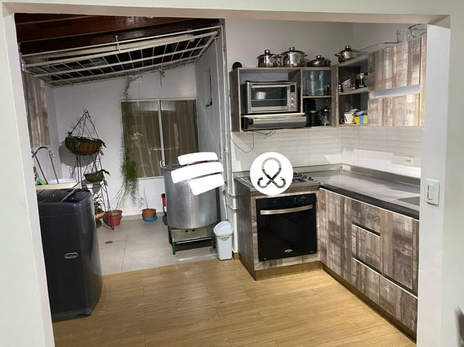 Casa de 4 alcobas en venta en Niquia, Bello, 98 m² · foto 3 de 24