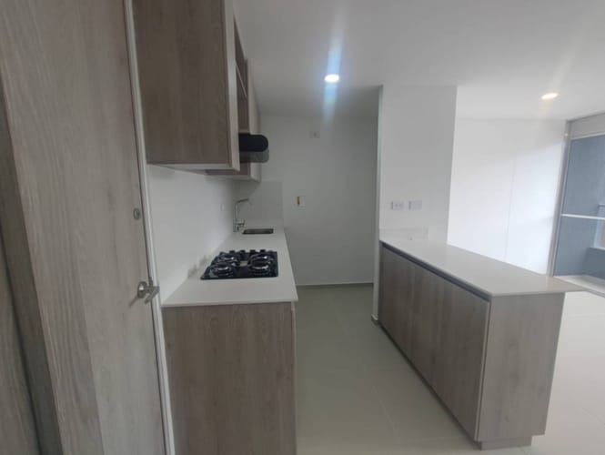 Apartamento de 3 alcobas en venta en Suramérica, Itagüí, 63 m² · foto 3 de 15