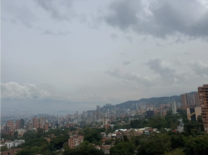 Apartamento de 3 alcobas en arriendo en Loma De Los Gonzalez, Medellín, 124 m² · foto 5 de 20