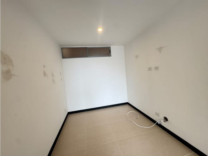 Apartamento de 3 alcobas en arriendo en Loma De Los Gonzalez, Medellín, 124 m² · foto 7 de 20