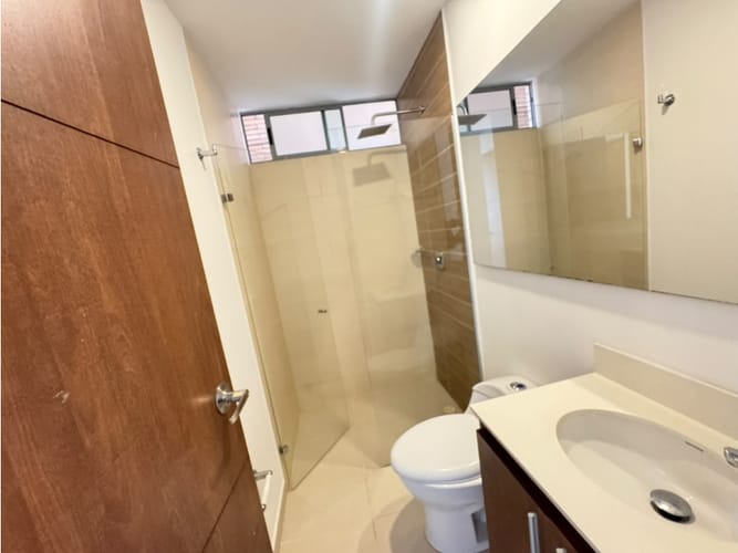 Apartamento de 3 alcobas en arriendo en Loma De Los Gonzalez, Medellín, 124 m² · foto 15 de 20