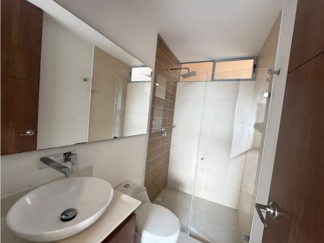 Apartamento de 3 alcobas en arriendo en Loma De Los Gonzalez, Medellín, 124 m² · foto 18 de 20