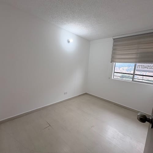 Apartamento de 3 alcobas en arriendo en Poblado Del Sur, La Estrella, 90 m² · foto 13 de 16