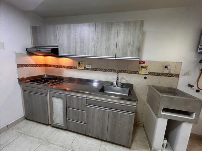 Casa de 4 alcobas en arriendo en La Pilarica, Medellín, 110 m² · foto 2 de 23