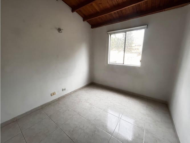 Casa de 4 alcobas en arriendo en La Pilarica, Medellín, 110 m² · foto 11 de 23