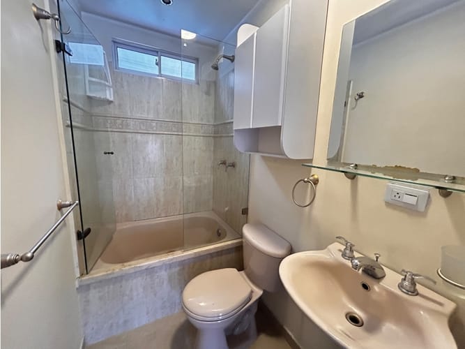 Casa de 4 alcobas en arriendo en La Pilarica, Medellín, 110 m² · foto 17 de 23