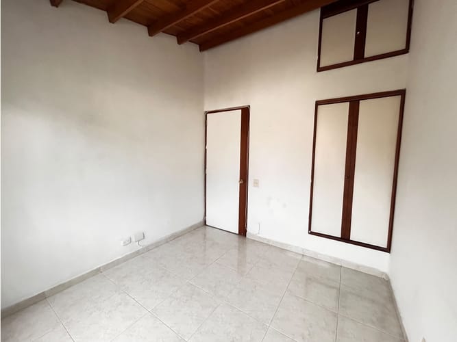 Casa de 4 alcobas en arriendo en La Pilarica, Medellín, 110 m² · foto 19 de 23