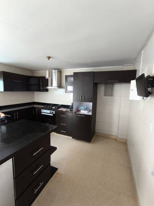 Apartamento de 6 alcobas en arriendo en La Victoria, Bucaramanga, 300 m² · foto 19 de 24