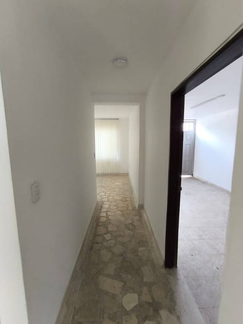 Apartamento de 6 alcobas en arriendo en La Victoria, Bucaramanga, 300 m² · foto 21 de 24