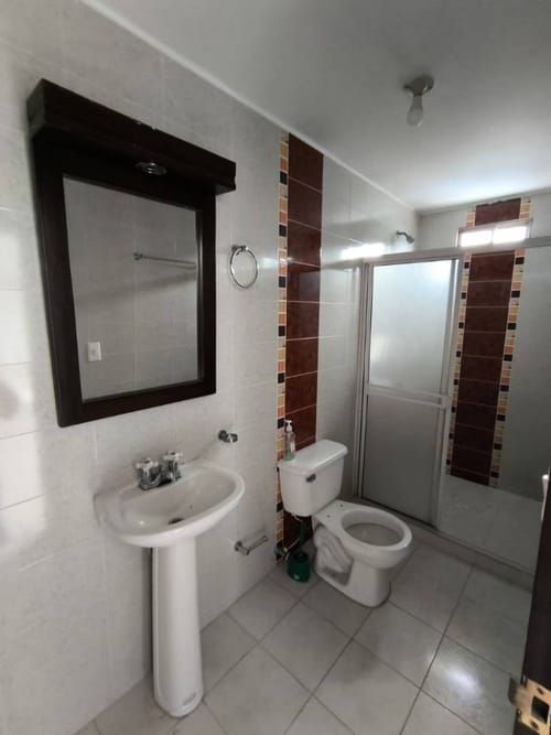 Apartamento de 6 alcobas en arriendo en La Victoria, Bucaramanga, 300 m² · foto 24 de 24