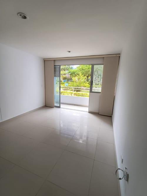 Apartaestudio en arriendo en Anillo Vial, Floridablanca, 40 m² · foto 2 de 19