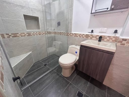 Apartamento de 3 alcobas en arriendo en San Jose, Itagüí, 100 m² · foto 9 de 24