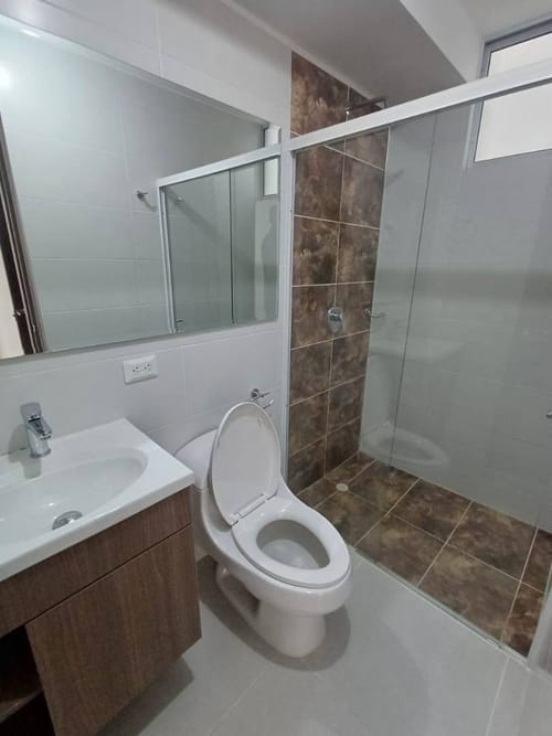 Apartamento de 3 alcobas en arriendo en Abadías, Floridablanca, 95 m² · foto 12 de 21