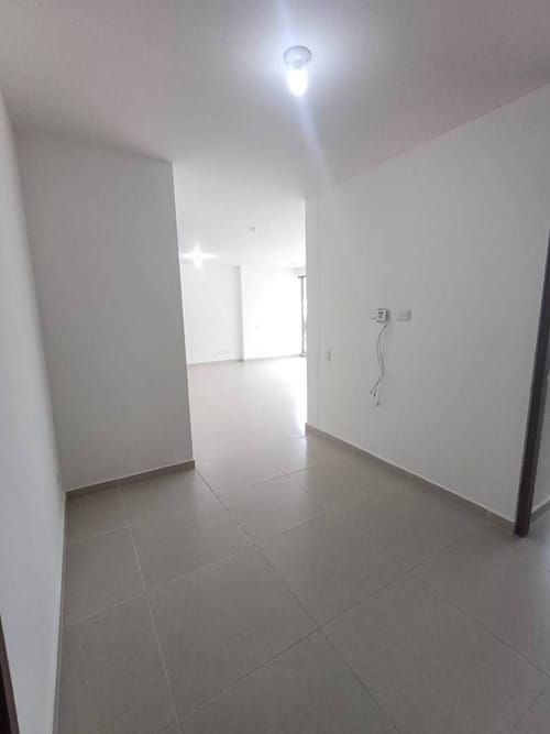 Apartamento de 3 alcobas en arriendo en Abadías, Floridablanca, 95 m² · foto 15 de 21
