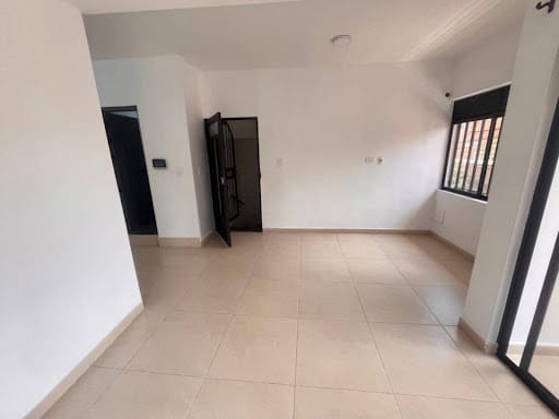 Apartamento de 3 alcobas en arriendo en San Jose, Itagüí, 100 m² · foto 21 de 24