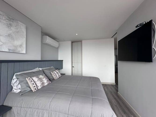 Apartamento de 1 alcoba en arriendo en El Poblado, Medellín, 57 m² · foto 7 de 19