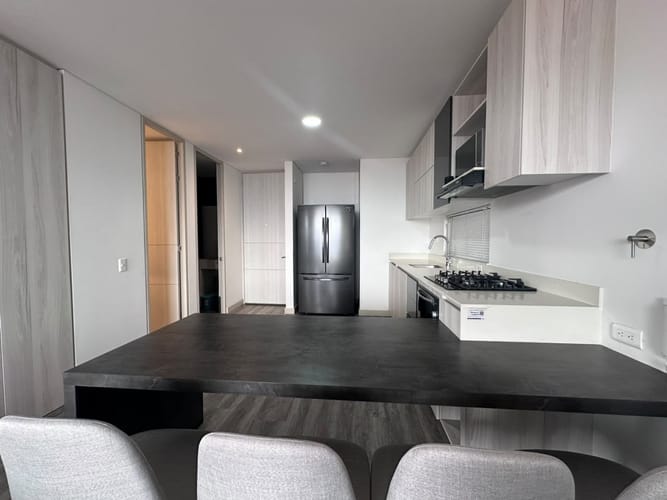 Apartamento de 1 alcoba en arriendo en El Poblado, Medellín, 57 m² · foto 8 de 19