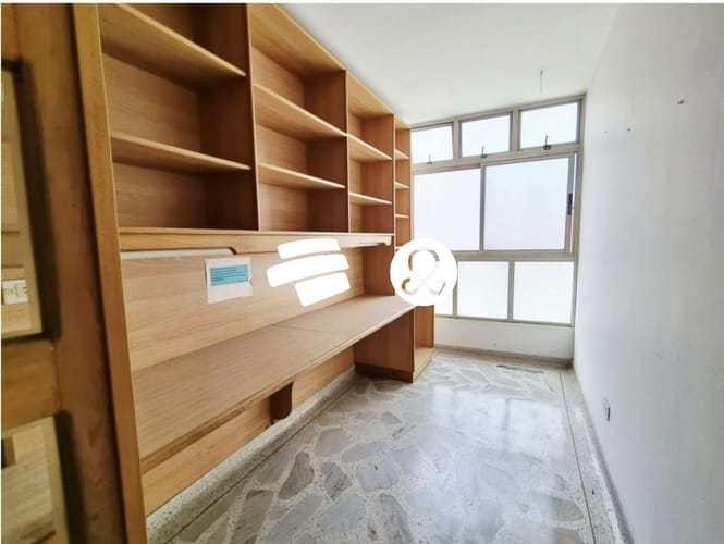 Apartamento de 4 alcobas en venta en Laureles, Medellín, 110 m² · foto 8 de 16