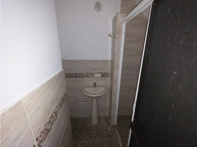 Apartamento de 2 alcobas en arriendo en Gerona, Medellín, 70 m² · foto 10 de 15