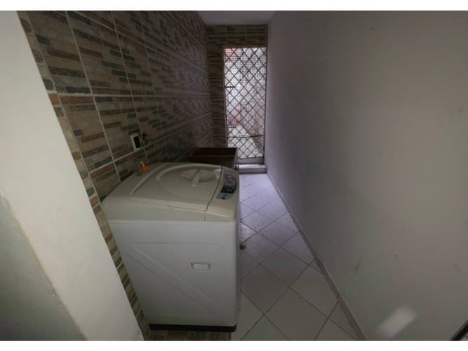 Apartamento de 2 alcobas en arriendo en Gerona, Medellín, 70 m² · foto 13 de 15