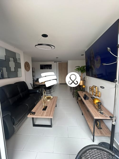 Apartamento de 3 alcobas en venta en Cuarta Brigada, Medellín, 88 m² · foto 1 de 24