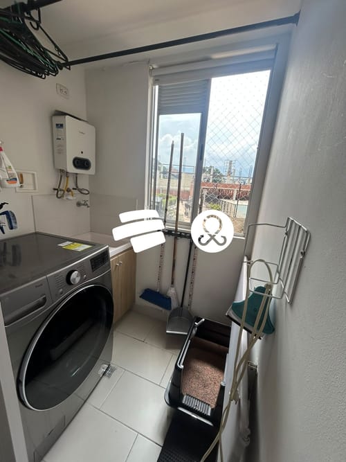 Apartamento de 3 alcobas en venta en Cuarta Brigada, Medellín, 88 m² · foto 8 de 24