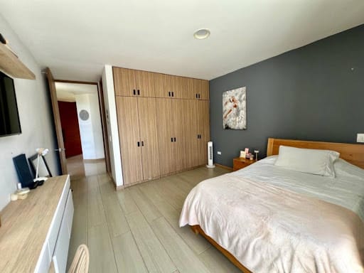 Casa de 5 alcobas en venta en La Doctora, Sabaneta, 400 m² · foto 15 de 24