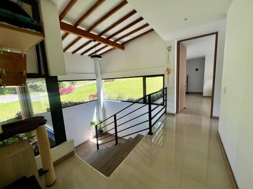 Casa de 5 alcobas en venta en La Doctora, Sabaneta, 400 m² · foto 17 de 24