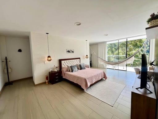 Casa de 5 alcobas en venta en La Doctora, Sabaneta, 400 m² · foto 21 de 24