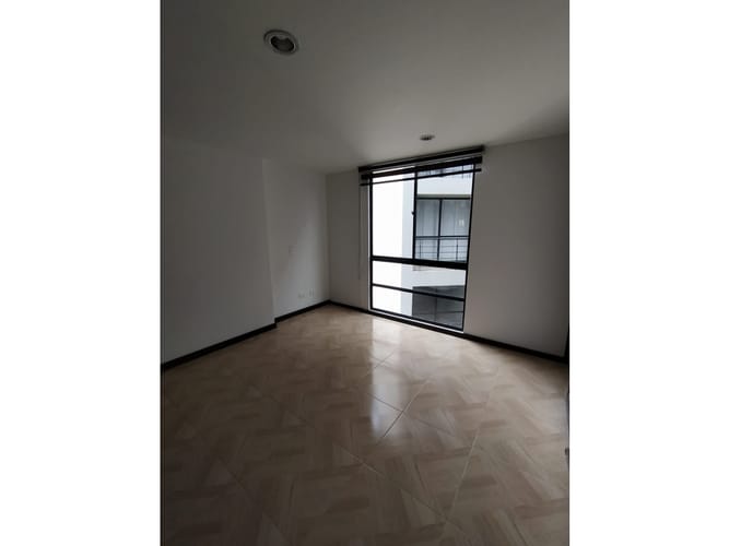Apartamento de 2 alcobas en venta en Galerias, Bogotá, 64 m² · foto 2 de 5