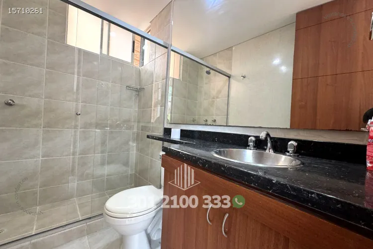 Apartamento de 2 alcobas en venta en El Tesoro, Medellín, 139 m² · foto 9 de 24