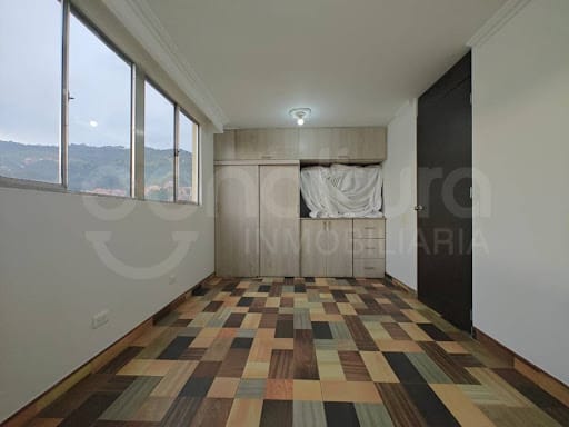 Apartamento de 2 alcobas en arriendo en Los Gomez, Itagüí, 60 m² · foto 5 de 10