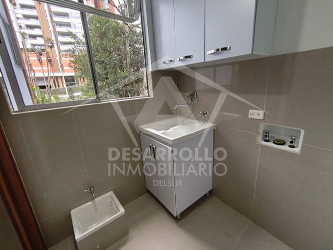Apartamento de 3 alcobas en arriendo en Camino Verde, Envigado, 120 m² · foto 9 de 9