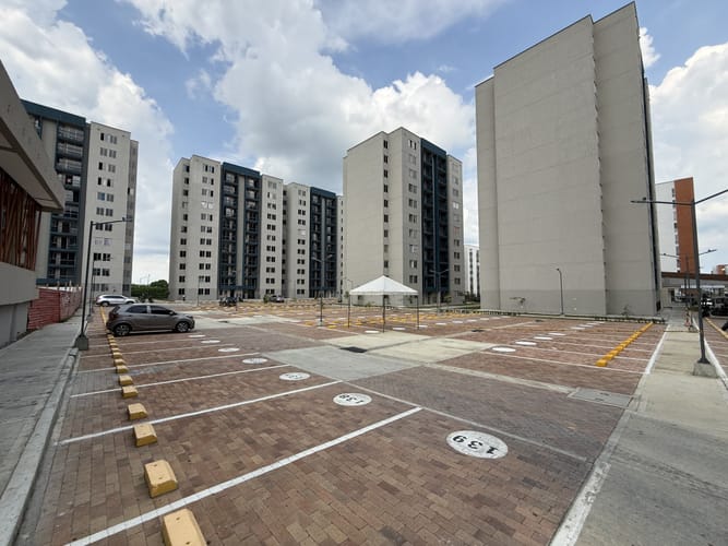 Apartamento de 2 alcobas en arriendo en Ciudad Pacífica, Cali, 65 m² · foto 3 de 24