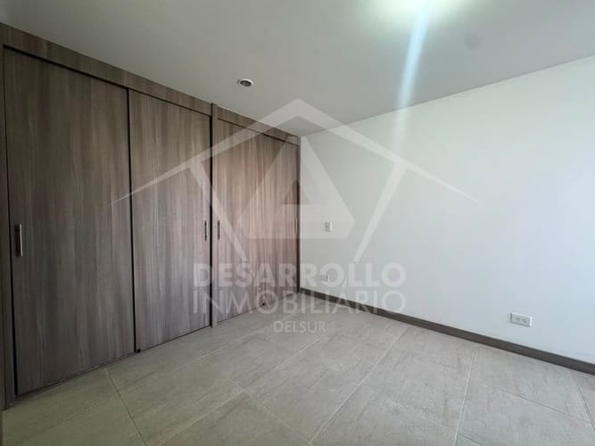Apartamento de 3 alcobas en venta en Viviendas Del Sur, Medellín, 64 m² · foto 6 de 9