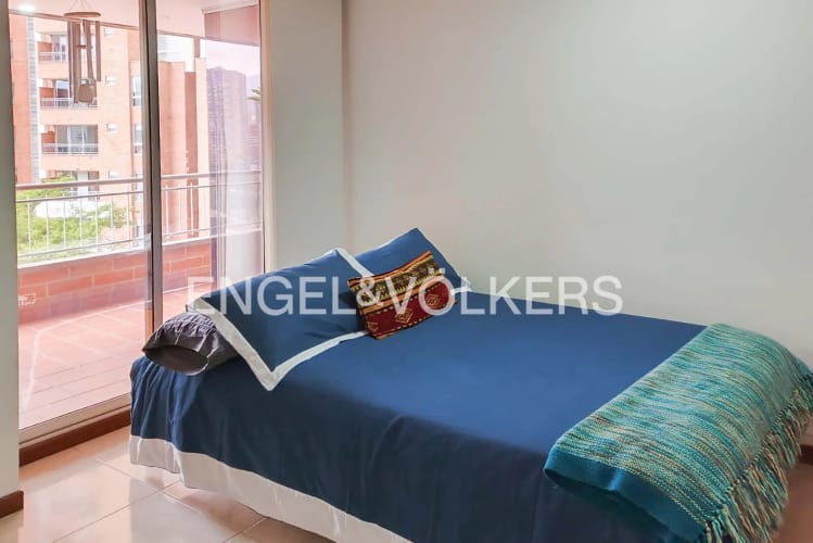 Apartamento de 3 alcobas en arriendo en El Poblado, Envigado, 86 m² · foto 6 de 8