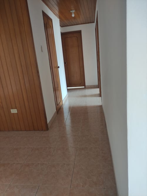 Apartamento de 2 alcobas en arriendo en Santa Barbara, Bogotá, 75 m² · foto 8 de 18