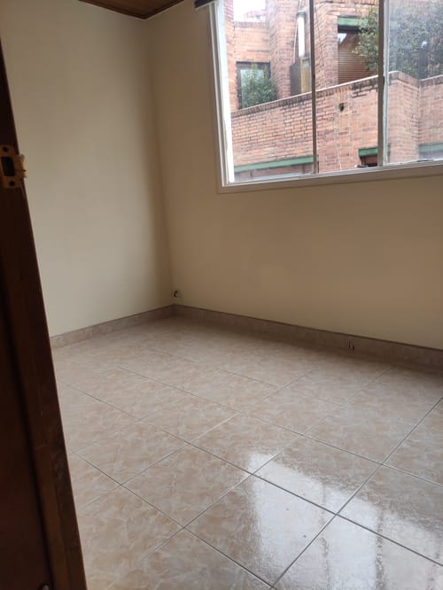 Apartamento de 2 alcobas en arriendo en Santa Barbara, Bogotá, 75 m² · foto 11 de 18