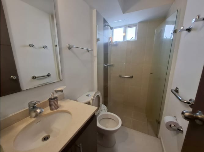 Apartamento de 2 alcobas en venta en Urbanizacion Santa Ana, Cali, 65 m² · foto 11 de 24