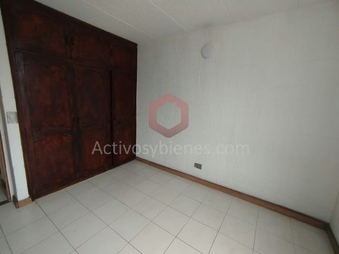 Apartamento de 3 alcobas en arriendo en Laureles, Medellín, 80 m² · foto 13 de 14