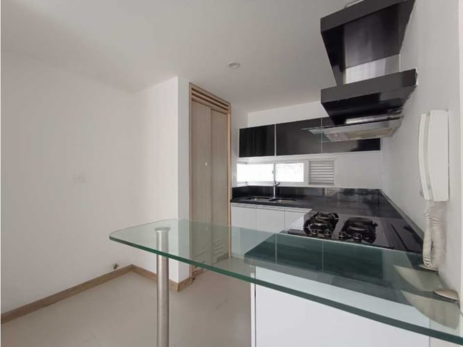 Apartamento de 3 alcobas en arriendo en El Trebol, Manizales, 90 m² · foto 2 de 24
