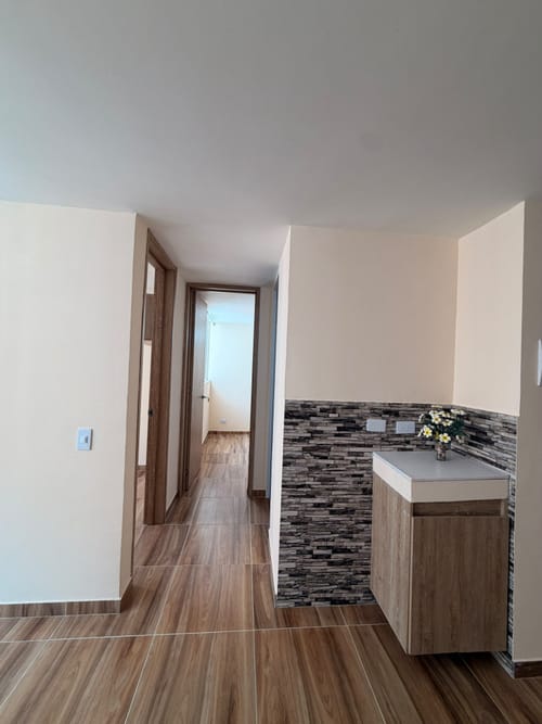 Apartamento de 2 alcobas en arriendo en Ricaurte, Bogotá, 40 m² · foto 7 de 15