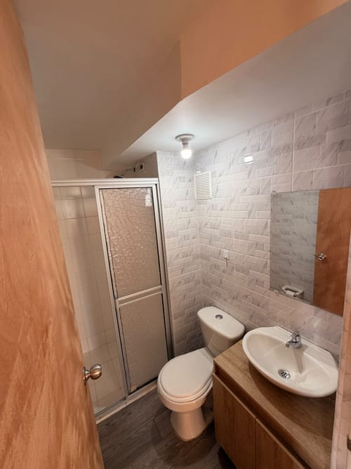 Apartamento de 2 alcobas en arriendo en Ricaurte, Bogotá, 40 m² · foto 11 de 15
